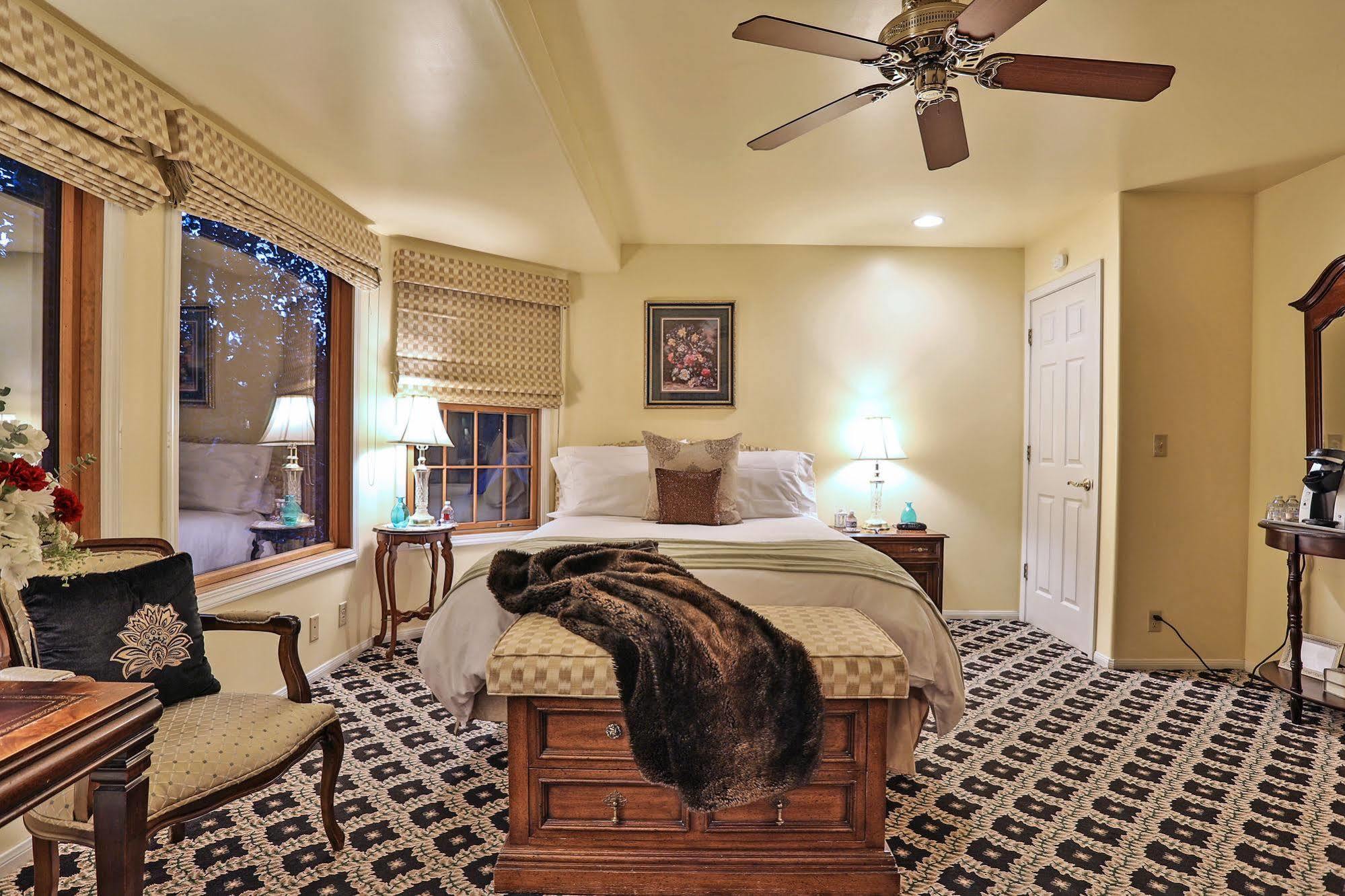 بيغ بير لاكي، سان بيرناردينو، كاليفورنيا Alpenhorn Bed And Breakfast المظهر الخارجي الصورة